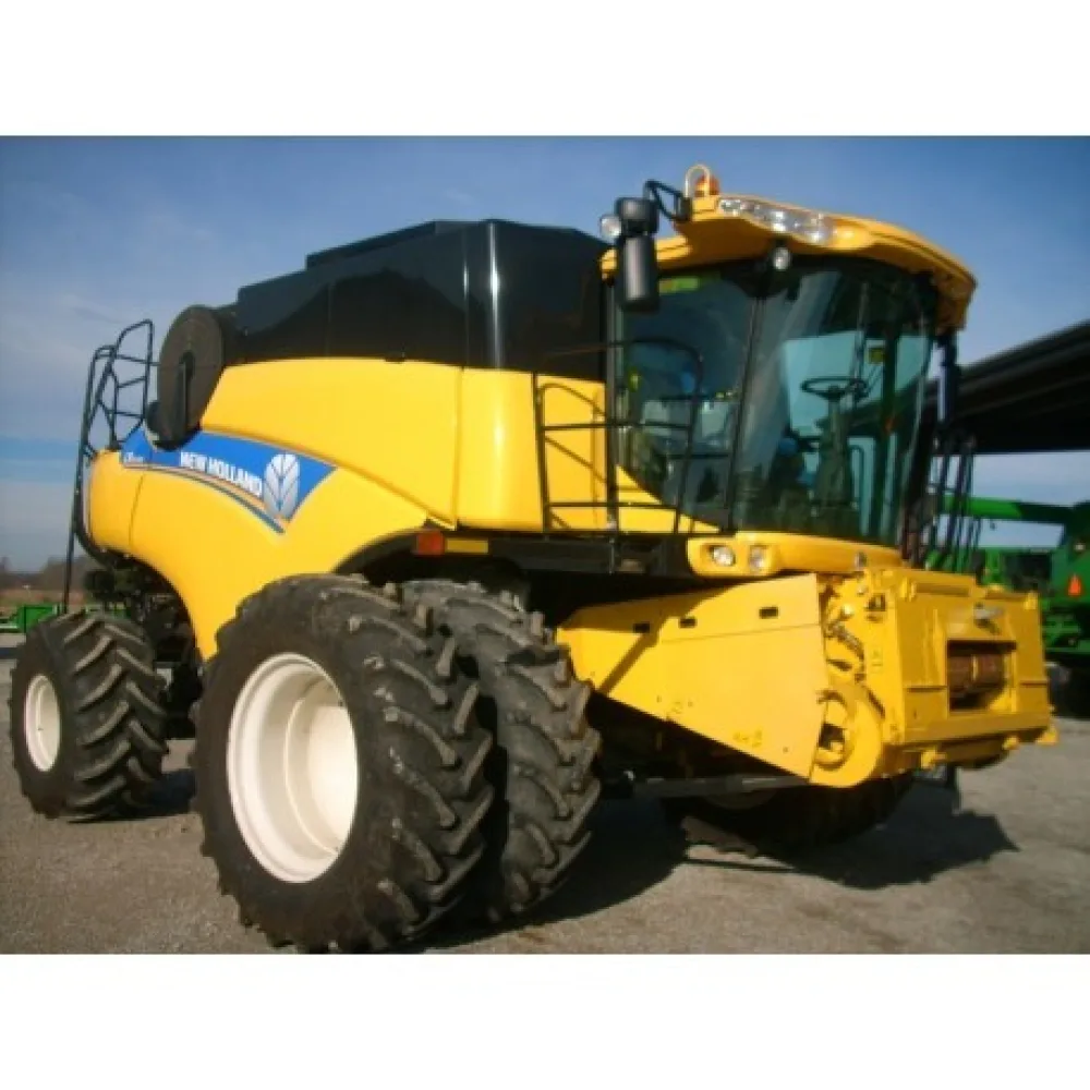 Зерноуборочный комбайн бу New Holland CR6090 2012г Зерноуборочный комбайн бу New Holland CR6090 2012г