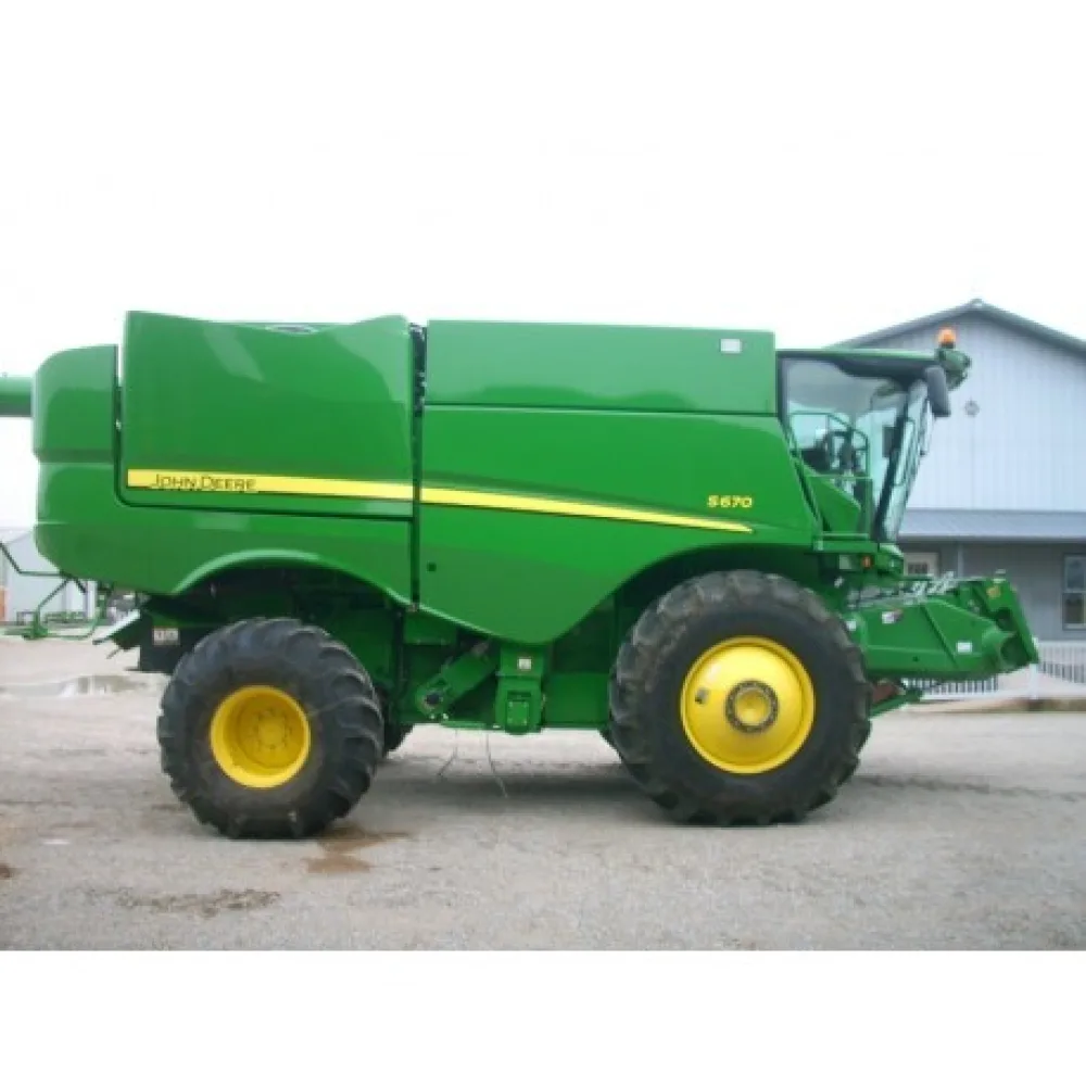 Комбайн John Deere S670 б/у 2014г Комбайн John Deere S670 б/у 2014г