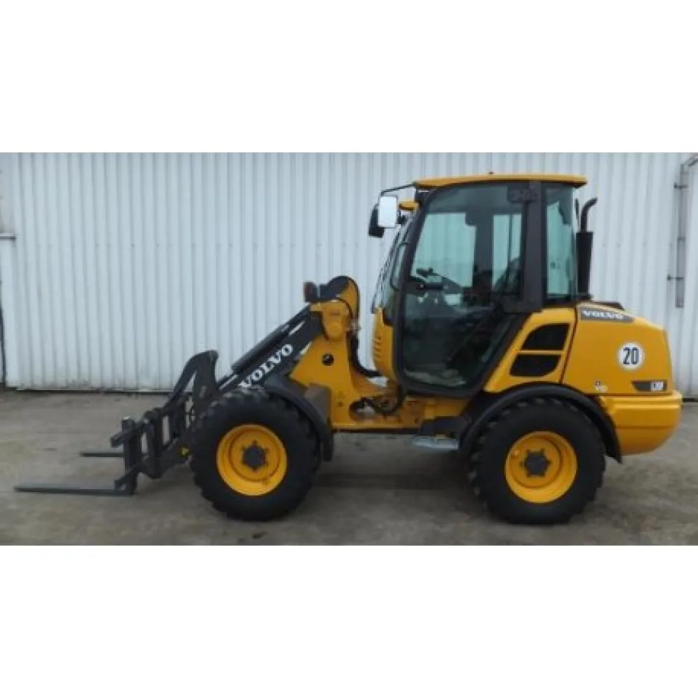 Погрузчик Volvo L20F б/у Погрузчик Volvo L20F б/у