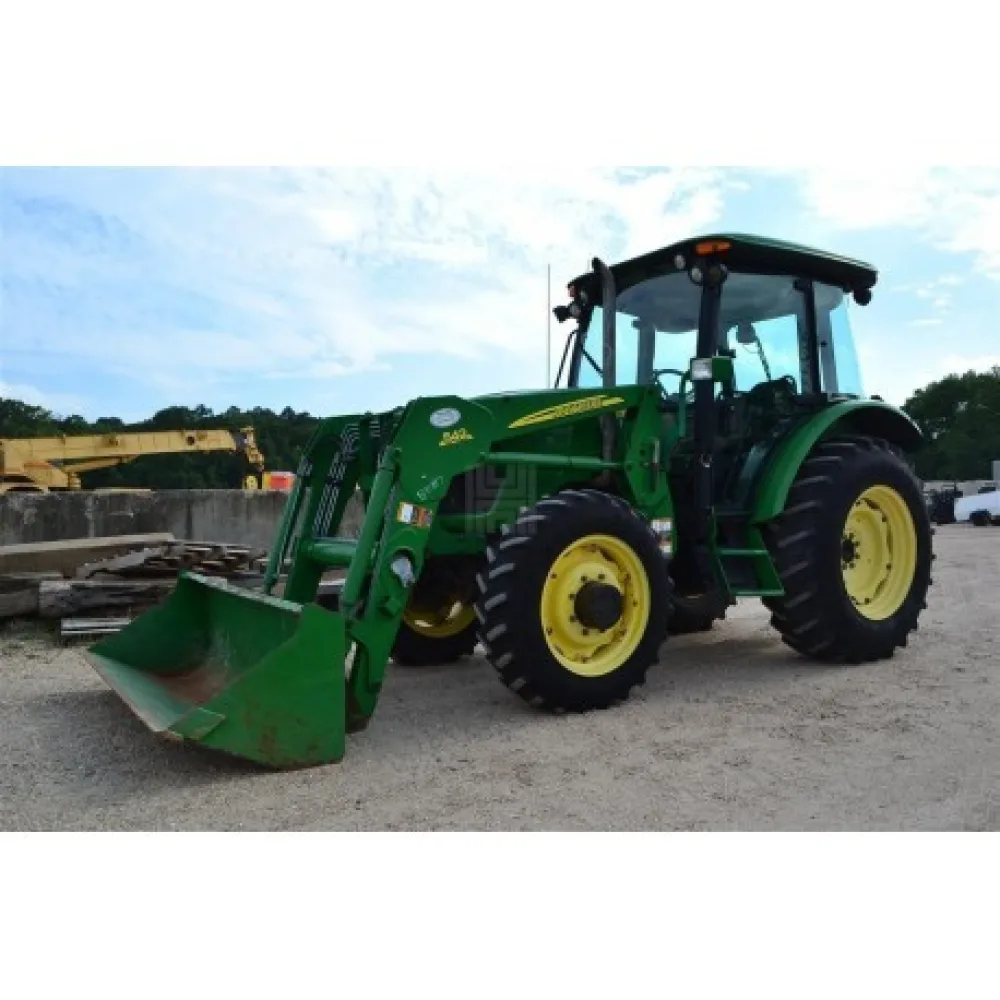 Трактор John Deere 5425 б/у 2008г Трактор John Deere 5425 б/у 2008г